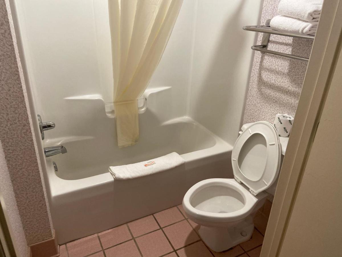 Budget Inn Timmonsville Buitenkant foto